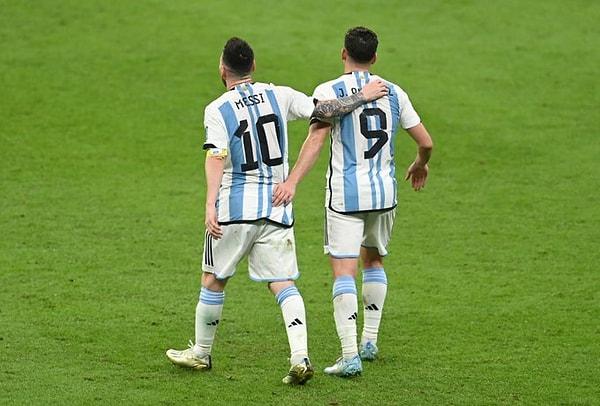Arjantin'e galibiyeti getiren golleri 34'te Lionel Messi (pen), 39 ve 69'da Julian Alvarez kaydetti.