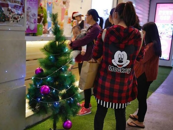 18. Моки Маус