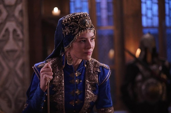 Alaeddin Bey, Sultan Alaeddin'in huzurunda babası Osman Bey'in sarayda olduğu haberini verir. Sultan Alaeddin, Osman Bey'i serbest bırakacaktır. Lakin bir koşulu vardır.