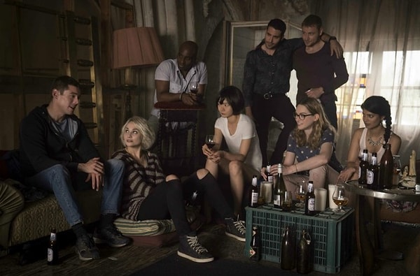 1. Sense8 (2015-2018)