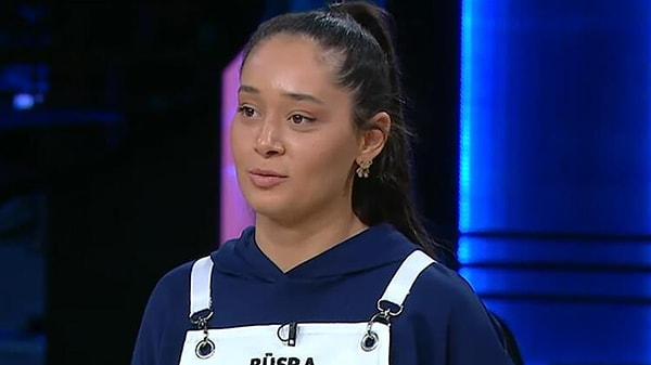 Büşra Zambak