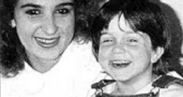 1989 yılında Amerika'da doğan Candace isimli küçük bir kız, Jeane Newmaker isimli bir kadın tarafından beş yaşındayken evlat edinildi.