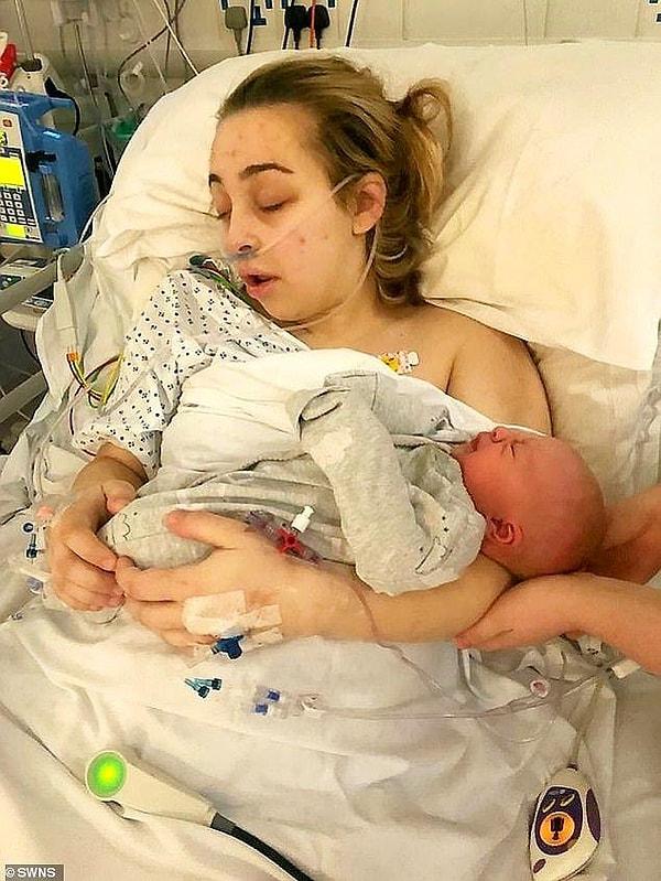 11. Ebony Stevenson geçirdiği bir kaza nedeni ile komaya girdi. 4 gün sonra uyandığında ise doğum yaptığını öğrendi.