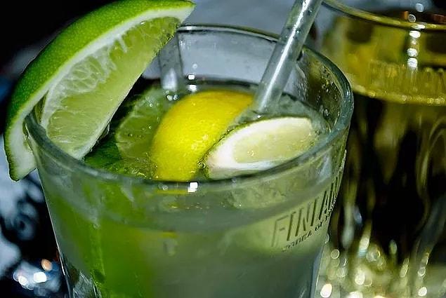 1. The Wonderful Harmony of Lemon with Mint: Cool Lime Recipe