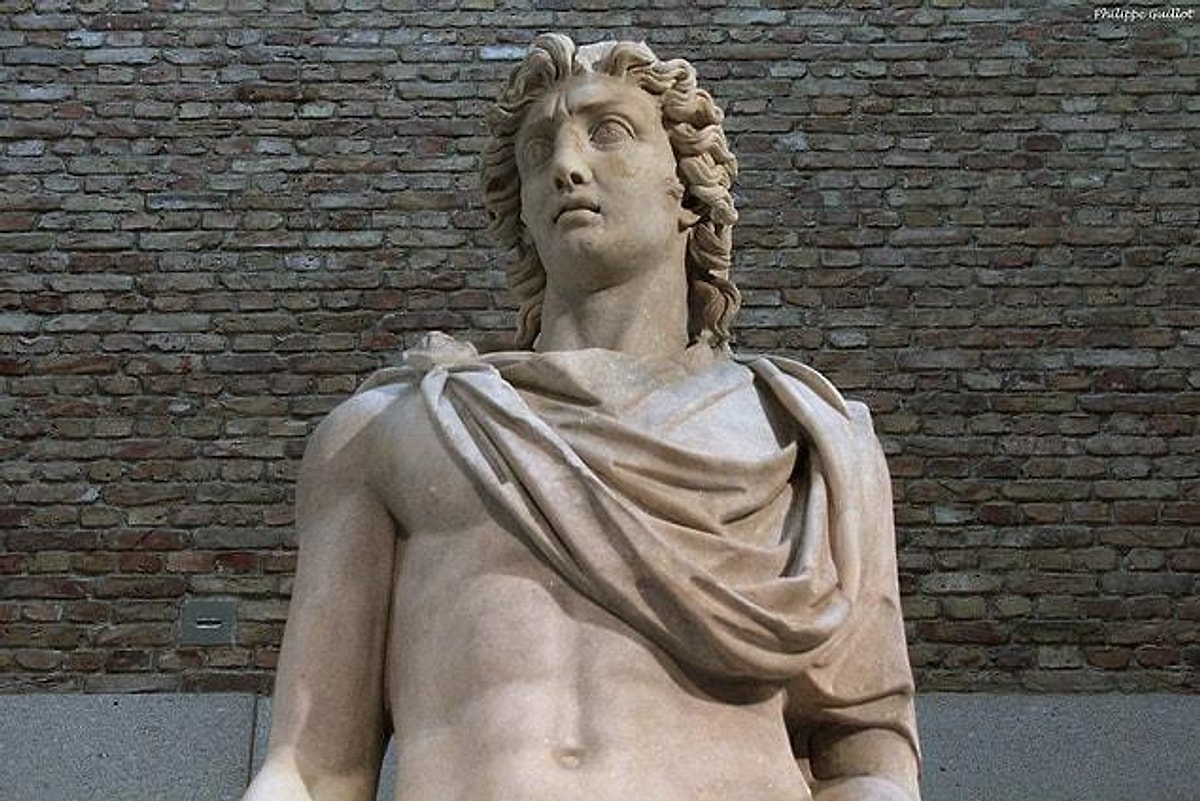 The Reason Behind Small Penises in Ancient Greek Sculptures