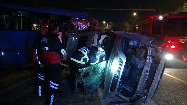 Kazada yaralanan 3'ü ağır 16 kişi, Niğde Ömer Halisdemir Üniversitesi Eğitim ve Araştırma Hastanesi'ne kaldırılarak, tedaviye alındı.