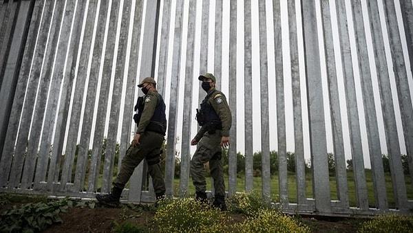 Yunanistan Vatandaşı Koruma Bakanı Theodorikakos, çitin inşası için ilgili bakanlıklarla çalışmaların başlatıldığını söyledi