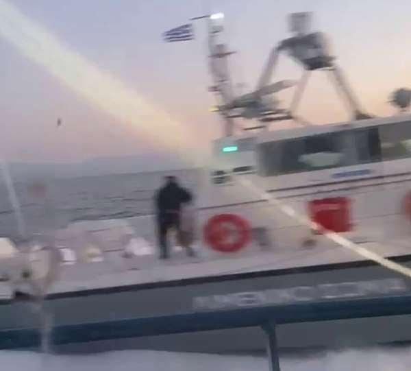 Türk kara sularında avcılık faaliyetinde bulunan Türk teknesine, bölgeye gelen Yunanistan Sahil Güvenlik botu tarafından taciz girişiminde bulunuldu