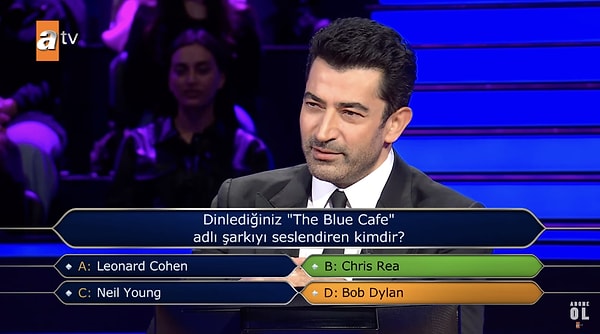 'B' ve 'D' şıkları arasında karasızlık yaşandı. Bunun üzerine ünlü sunucu seyircilere yöneldi. Seyirciler de İmirzalıoğlu gibi telefondan verilen cevabın 'B- Chris Rea' olduğunu düşündü.