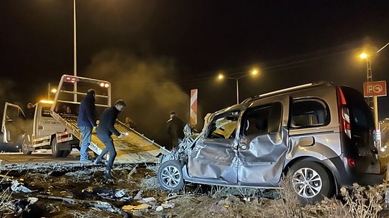 Ardahan’da Korkunç Kaza: Kamyonete Arkadan Çarptı