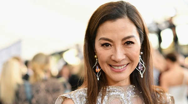 Лучшая актриса — мюзикл или комедия: Мишель Йео («Все везде и сразу»)