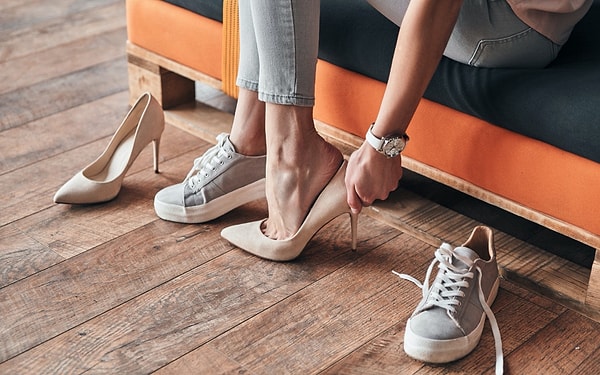 Очередь дошла до обуви: