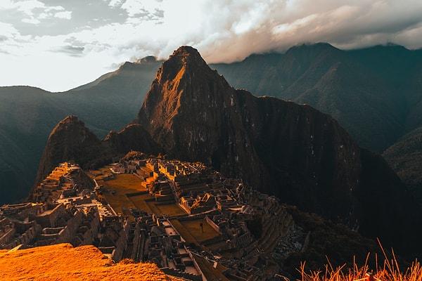 1. Machu Pichhu