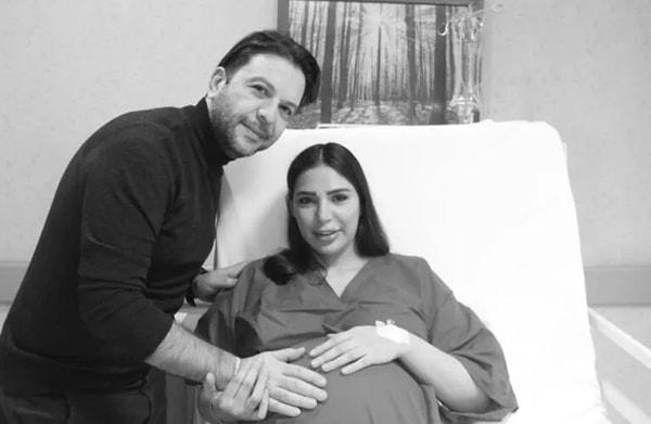 Eşini evliliğe ikna etmek için peşinden İran'a gittiğini vurgulayan şarkıcı, "Dostlarımız haber vermeden evlendiğimiz için kırılmış ama bebek için elimizi çabuk tutmak istedik. Allah nasip ederse, daha sonra büyük bir düğün yapacağız" demişti.
