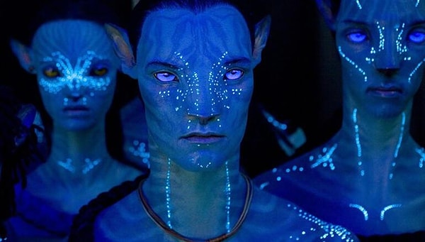 James Cameron'un yönetmen koltuğunda oturacağı Avatar 5'in ise 22 Aralık 2028 tarihinde vizyona girmesi bekleniyor.