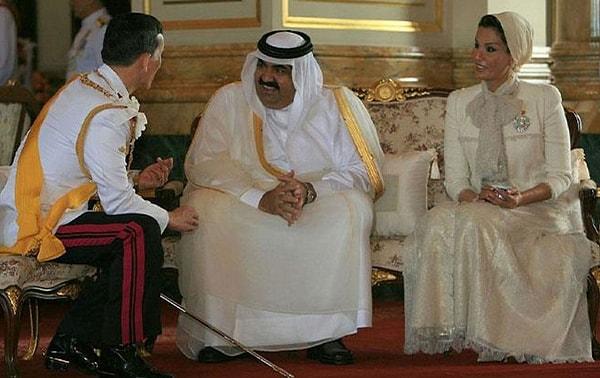 Tıpkı Suudi Arabistan’ın El-Suud ailesi gibi, Katar’ın yönetim koltuğunda da Al-Thani yani Sani hanedanlığının kraliyet üyeleri oturuyor!