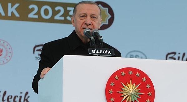 Cumhurbaşkanı Recep Tayyip Erdoğan, geçtiğimiz gün Bilecik'te düzenlenen "Kökümüz mazide gözümüz atide" programına katıldı ve çeşitli konularda açıklamalar yaptı.