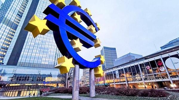 ECB faizi 50 baz puan artırdı, faiz artırımına gelecek toplantıda devam edecek.