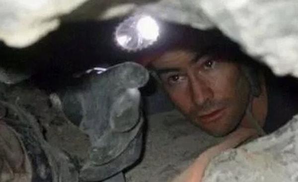 Kardeşi Josh Jones elinden bir şey gelmediğini anlayınca yardım çağırmak için mağaranın dışına çıkmış ve birkaç saat içinde yardım ekibi mağaranın bulunduğu alana ulaşmış.