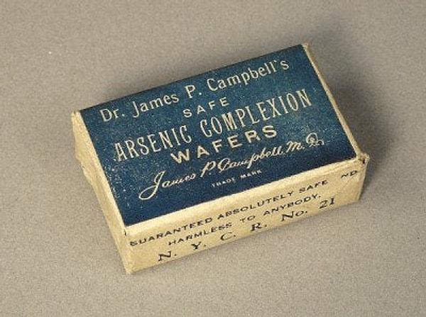 Büyüyen bir trendin farkına varan bir dizi şirket kısa süre sonra arsenik bazlı ürünleri piyasaya sunmaya başladı. 1890'ların ortalarında tüketiciler, "Dr James Campbell's Safe Arsenic Complexion Wafers" gibi ürünleri kolaylıkla satın alabiliyor ve yiyebiliyordu. Neyse ki bu tür ürünlerin popülaritesi Birinci Dünya Savaşı'ndan hemen sonra azalmaya başladı.