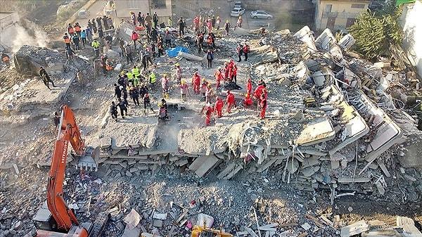ABD, Kahramanmaraş merkezli 10 ili etkileyen büyük depremlerin ardından Türkiye ve Suriye'ye 85 milyon dolarlık ek kaynak sağlanacağını açıkladı.