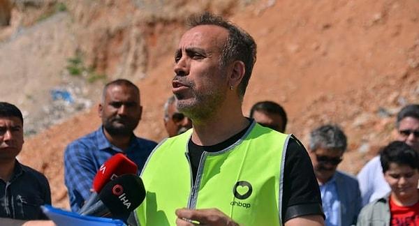 Sosyal medyanın en aktif kullanıcılarından biri olan Haluk Levent, deprem döneminde de Türkiye'nin en çok konuşulan isimlerden biri oldu.