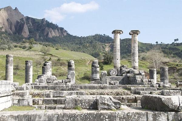5. Sardes Artemis Tapınağı hangi ilimizde yer alır?