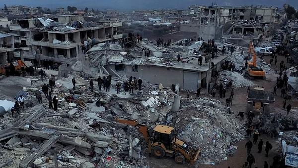Depremden etkilenen Kahramanmaraş, Gaziantep, Şanlıurfa, Diyarbakır, Adana, Adıyaman, Osmaniye, Hatay, Kilis, Malatya ve Elazığ illerimizde büyük yıkımlar yaşandı, on binlerce vatandaşımız enkaz altında kaldı.