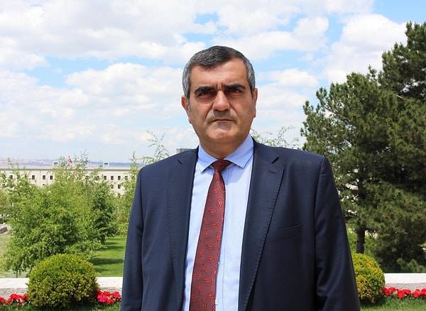 Ali Şeker'in Kariyeri