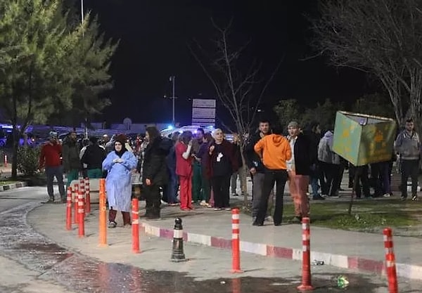 “Bu fay Hatay’ın güneyine doğru Ölü Deniz fayı olarak devam ediyor. Suriye, Lübnan, İsrail yönünde 8 büyüklüğe varan dönem depremi var bu fay o fay. Yani sınırlarımızın içindeki kısmı bile daha tamamen kırılmadı.”