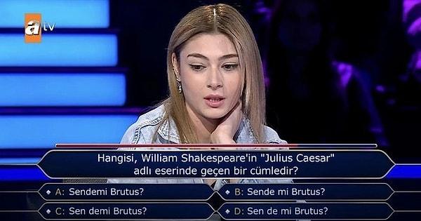 7. atv ekranlarında Kenan İmirzalıoğlu'nun sunumuyla yayınlanan Kim Milyoner Olmak İster yarışmasında geçtiğimiz Ocak ayında -de bağlacını bilemediği için gündem olan genç yarışmacı Simay Atlı'nın depremde hayatını kaybettiği ortaya çıktı.