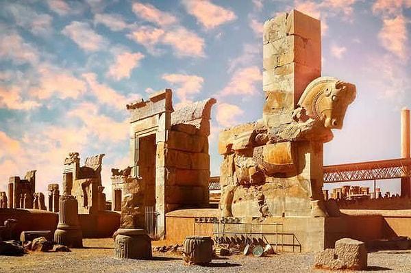 10. Persepolis