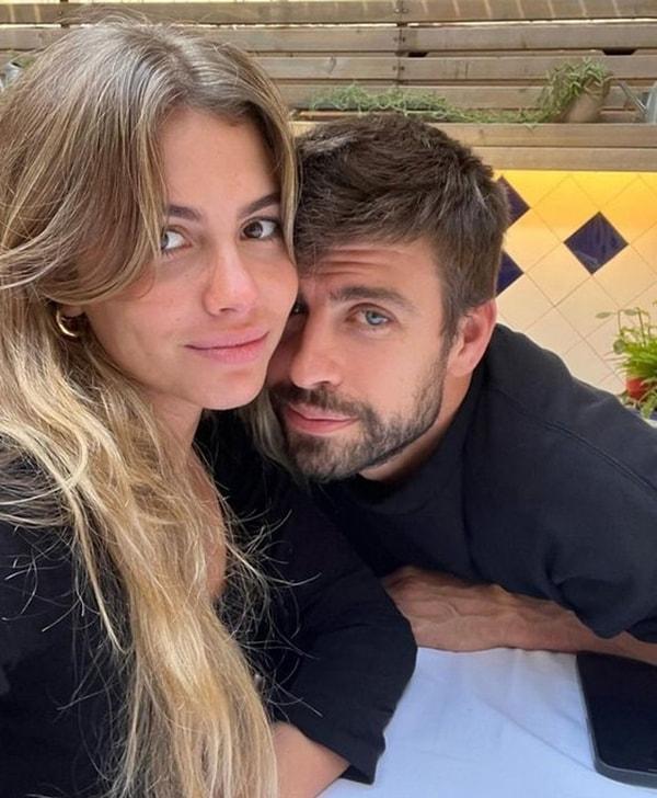 Olanlardan sonra Gerard Pique yeni sevgilisiyle olan fotoğrafını sosyal medya hesabından yayınlamış, Shakira ile olan fotoğraflarını kaldırmamasıyla da dikkat çekmişti.
