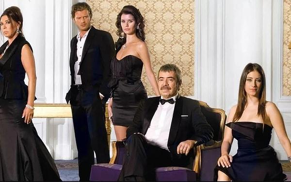 2008-2010 yılları arasında yayınlanan başrollerinde Beren Saat ve Kıvanç Tatlıtuğ'un oynadığı Aşk-ı Memnu Türk dizi tarihine adını altın harflerle yazdırmıştır.