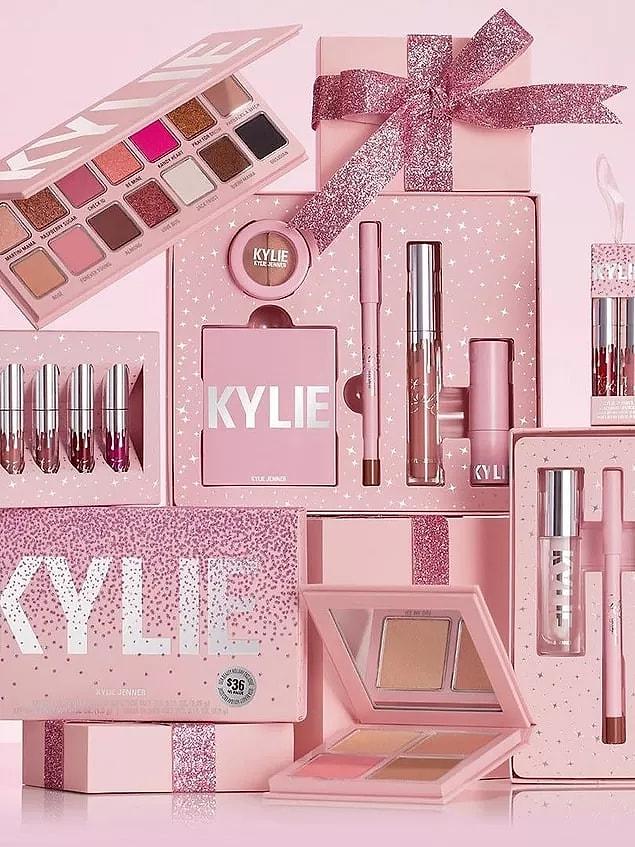 Kylie Cosmetics, which sold its majority stake to US-based cosmetics giant Coty for $ 600 million, increased its success and price by releasing more products such as eyeshadow, blush and concealer after this success.