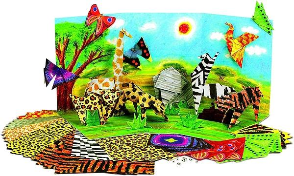 6. Hayvan desenli özel kâğıtlarıyla çocuklarınızın kendi safari dünyasını yaratabileceği bir origami seti.