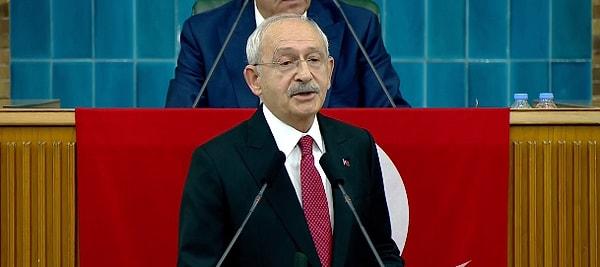 Kemal Kılıçdaroğlu, diğer partilerine genel başkanları ile birlikte Ekrem İmamoğlu ve Mansur Yavaş’a da kürsüden teşekkür etti.