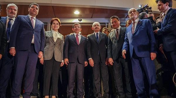 Uzlaşı sonrası CHP lideri Kemal Kılıçdaroğlu, Millet İttifakı'nın resmen Cumhurbaşkanı adayı olmuştu.