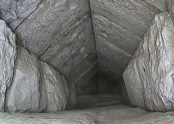3. Büyük Gize Piramidi'ndeki gizli koridor ilk kez görüntülendi.