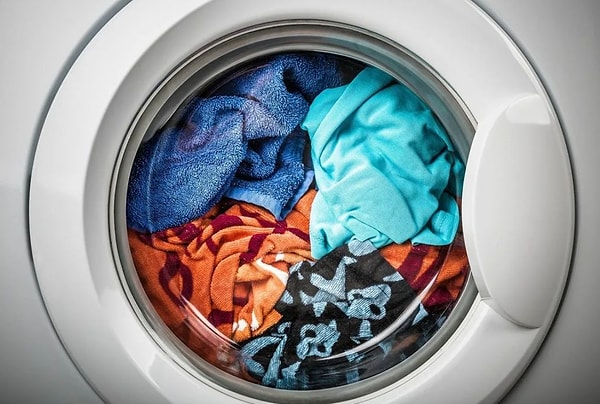 2. Вся одежда в доме вдруг оказалась грязной. Ваши действия?