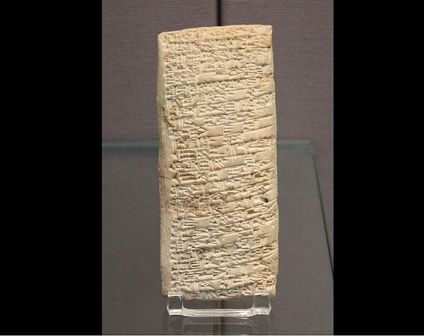 5. Babil Uygarlığından kalma bu kil tablet, dünyanın en eski 'müşteri şikayeti' raporu ve tam 3 bin 800 yıllık.