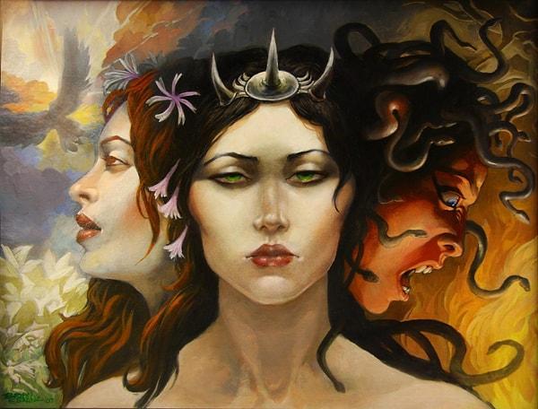 Yunan mitolojisinin tanrıçası Hekate'nin kökeni hakkında birçok mitolojik hikaye var, ancak en yaygın olanı Titan Perses ve Asteria'nın kızı olarak doğduğudur.