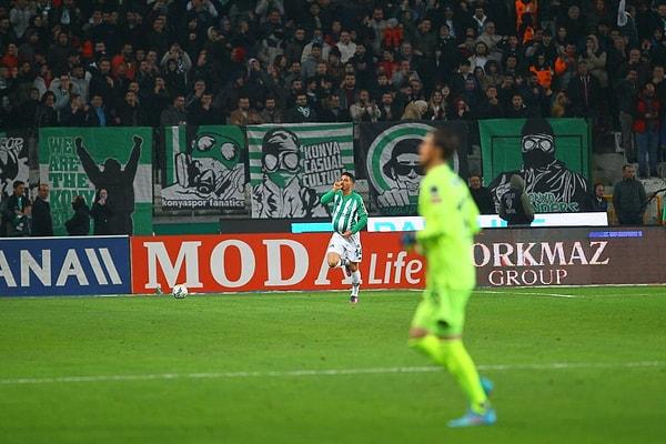 62. dakikada Konyaspor, Soner Dikmen'in attığı golle 1-1'lik eşitliği yakaladı.