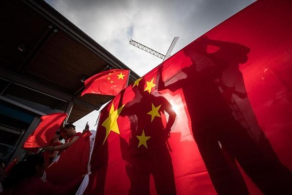 Çin'in sermayenin serbest dolaşımına izin vermemekteki ısrarı, ekonomik ve siyasal kaygılara dayanıyor.