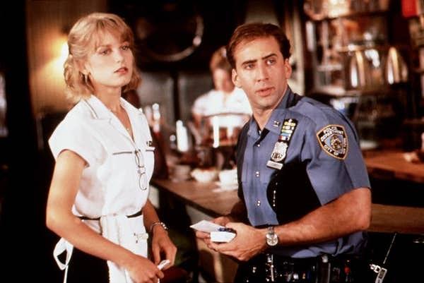 14. Piyango bileti kazançlarını bahşiş olarak vermek yerine bir garsonla (Bridget Fonda) paylaşmayı kabul eden polis memuru Charlie Lang'ı (Cage) konu alan Nicolas Cage filmi 'It Could Happen to You', gerçek bir hikayeye dayanıyor.