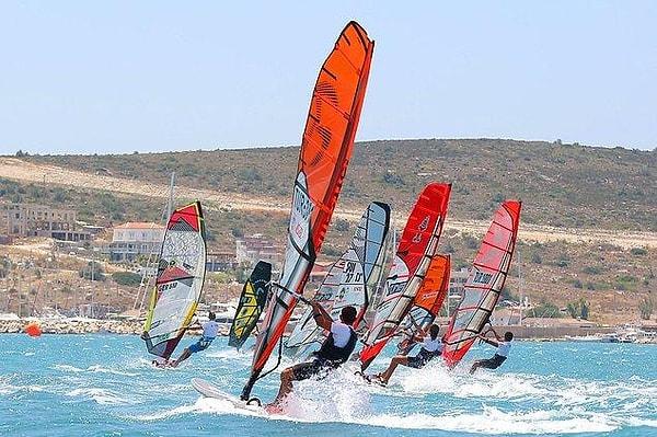 12. Experience windsurfing while in Alaçatı