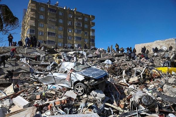 6 Şubat’ta Kahramanmaraş’ta yaşanan 7.7 ve 7.6 büyüklüğündeki 2 depremde yaklaşık 50 bin vatandaşımız hayatını kaybetmişti.