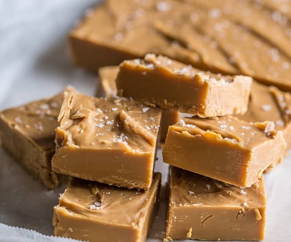 8. Tuzlu Karamelli Fudge