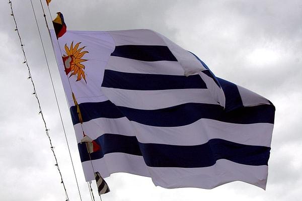 Uruguay bayrağı anlamı