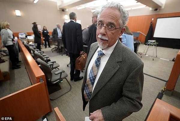 Один пользователь написал: "Мне неприятно вам это говорить, но если вы только сейчас катаетесь на склонах, вы пропустили полдня катания, а это худшее, что может случиться с кем угодно".